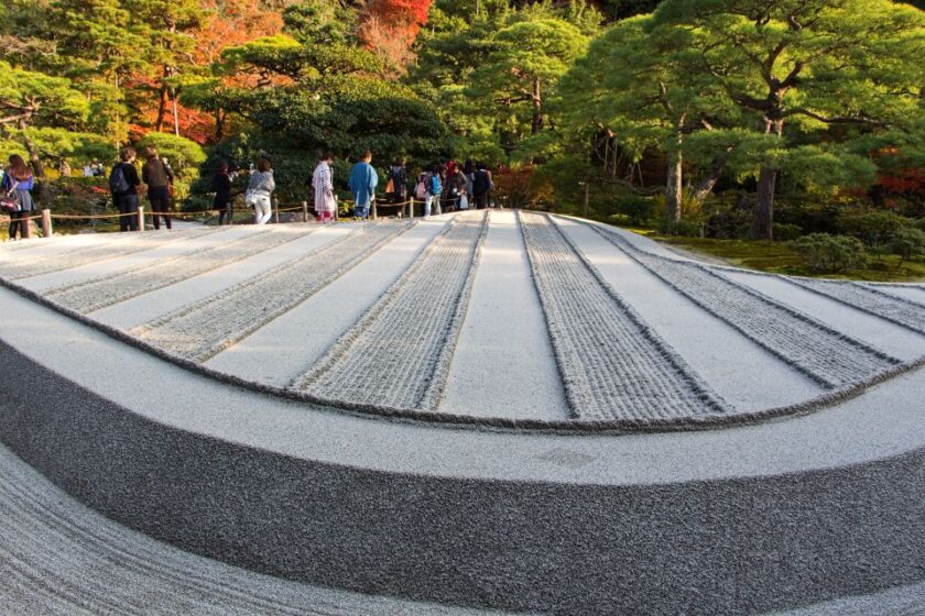 Los mejores lugares para fotos en Kioto: guía de spots instagrameables Ginshadan in Ginkaku ji instagrammable spots in kyoto japan Ginshadan en Ginkaku-ji, uno de los lugares instagrameables de Kioto, Japón