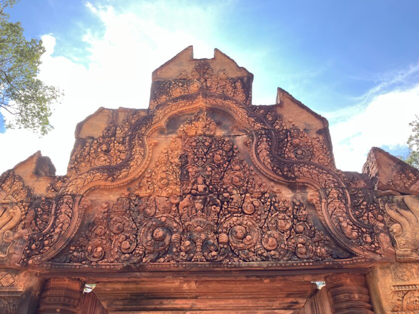 Koh Ker and Beng Mealea - Ultimate guide Details of the Banteay Srei Temple Cambodia Details of the Banteay Srei Temple Cambodia