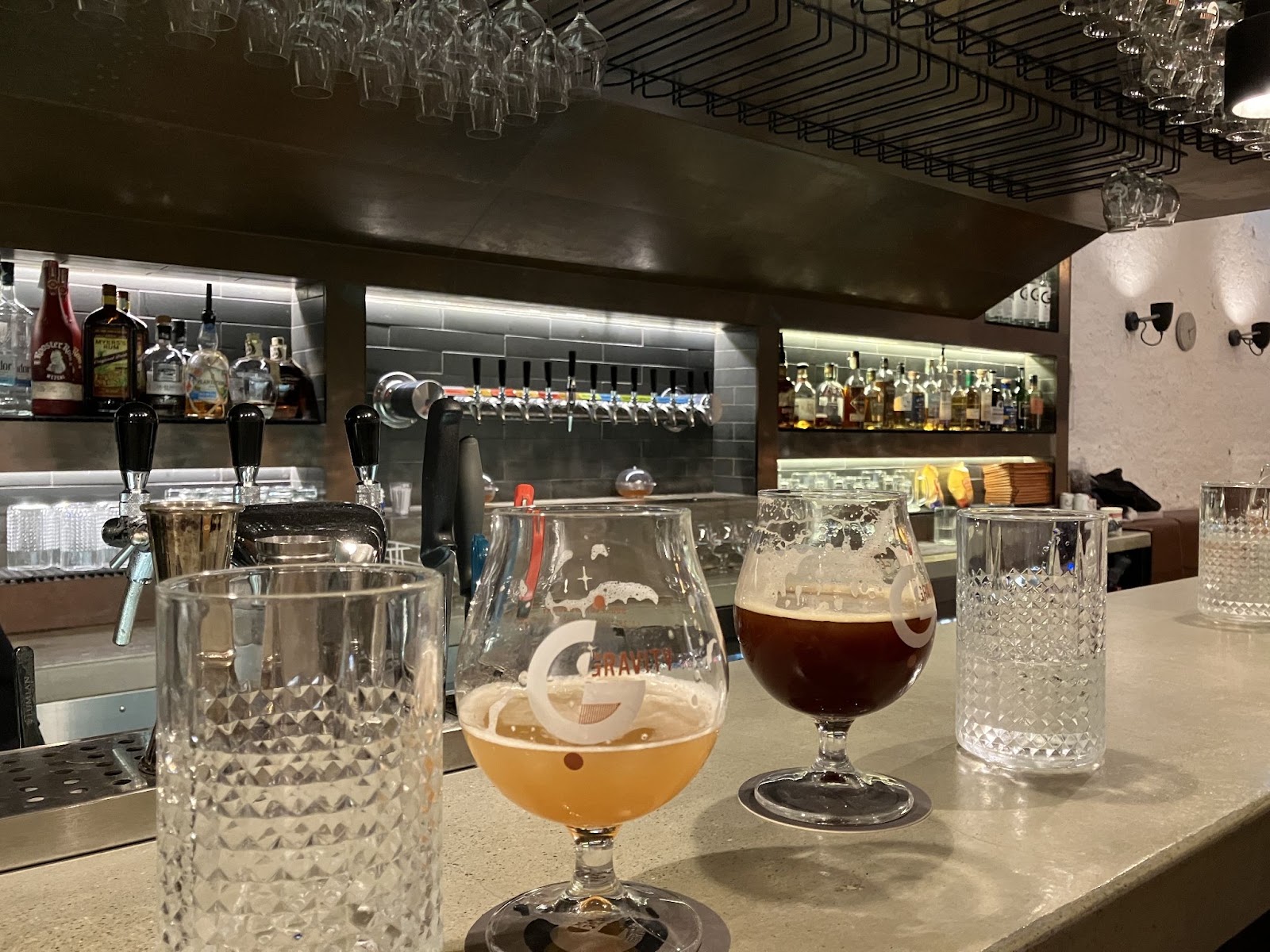 4 días en Budapest: itinerario definitivo de viaje es hu img 73615 56 Gravity Brewing Budapest, parada de cerveza artesanal | Hungría