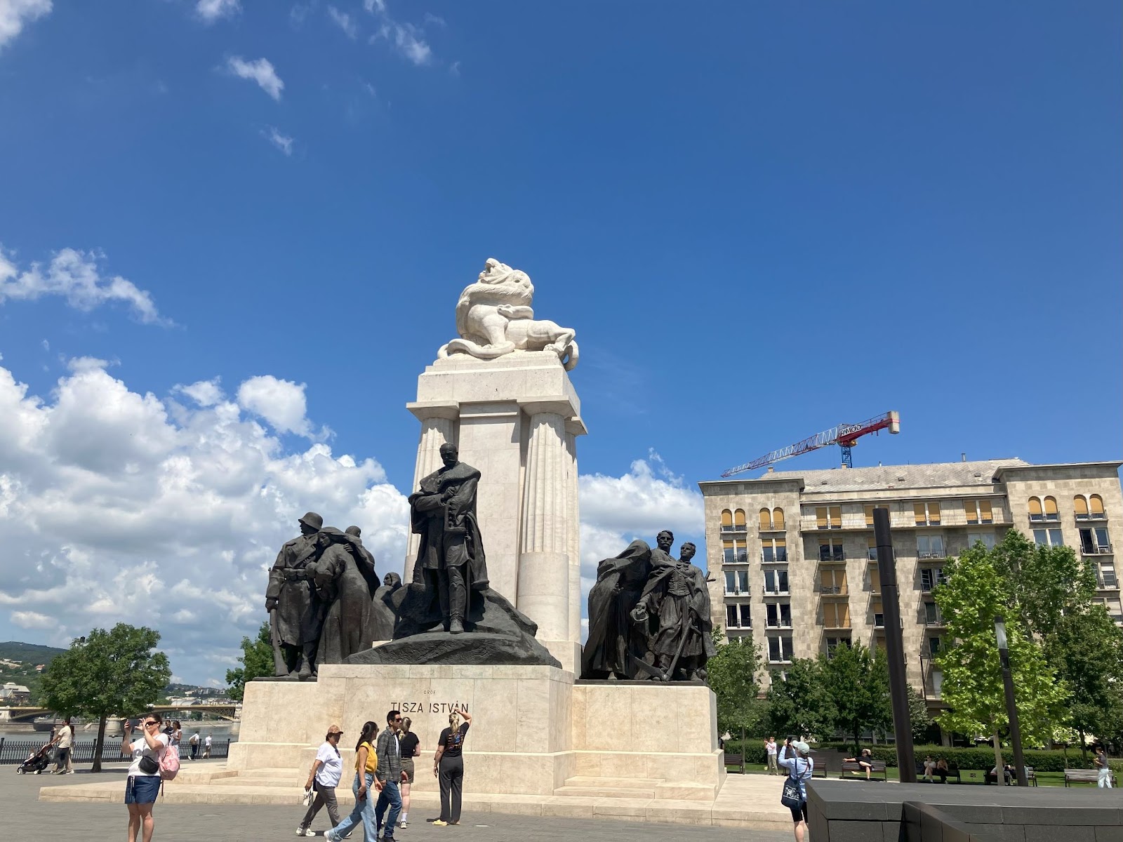 4 días en Budapest: itinerario definitivo de viaje es hu img 73615 68 Monumento a István Tisza, Budapest | Hungría