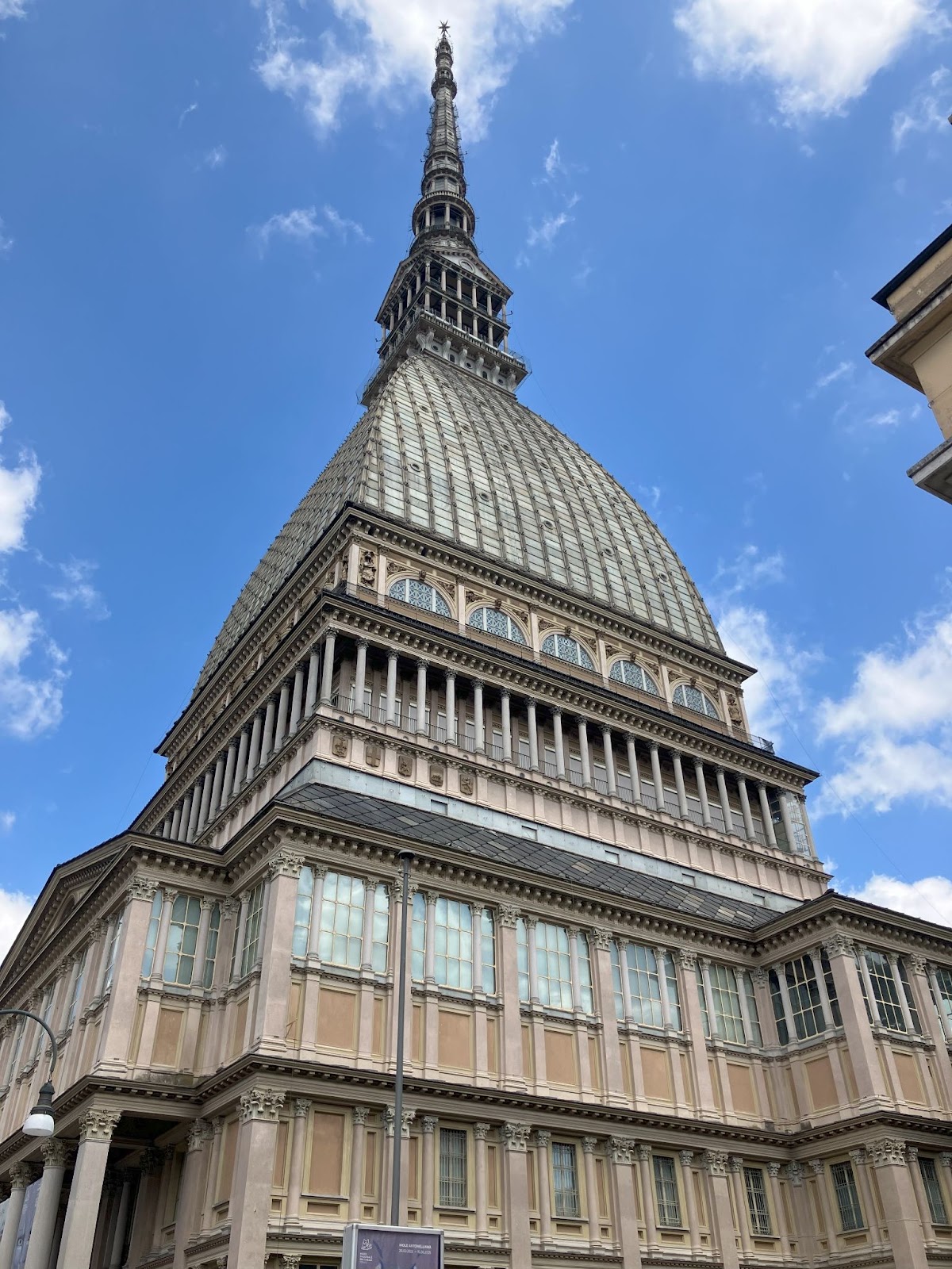 Itinerario de un día en Turín: ¿vale la pena visitarla? es img 75811 46 Mole Antonelliana | Turín | Italia
