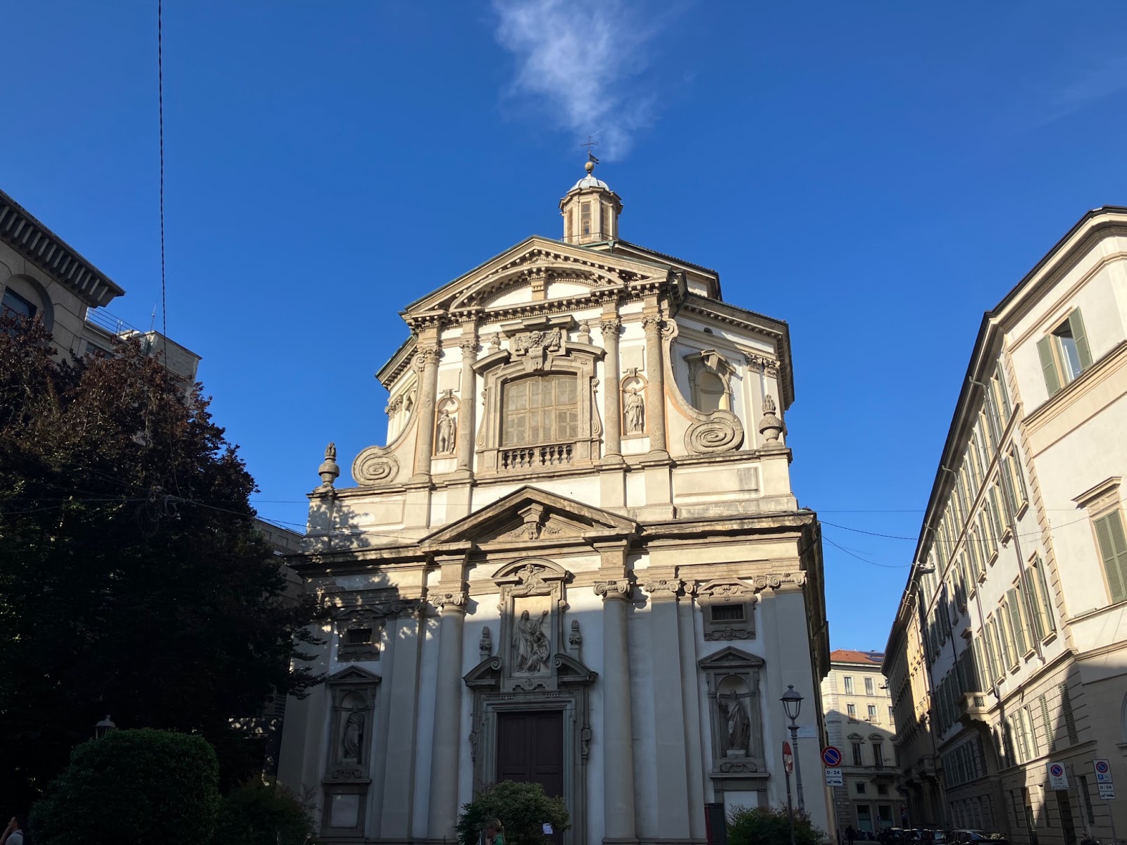Itinerario de 3 días en Milán: la guía definitiva para tu viaje es img 75823 13 1 Chiesa di San Giuseppe | Milán | Italia