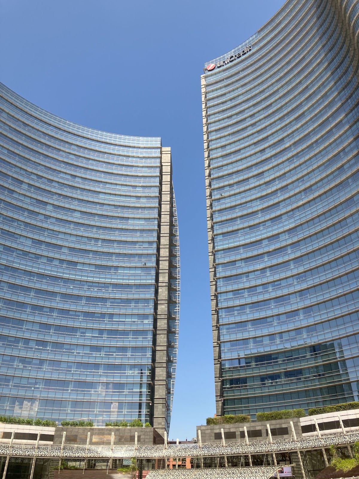 Itinerario de 3 días en Milán: la guía definitiva para tu viaje es img 75823 33 Piazza Gae Aulenti | Milán | Italia