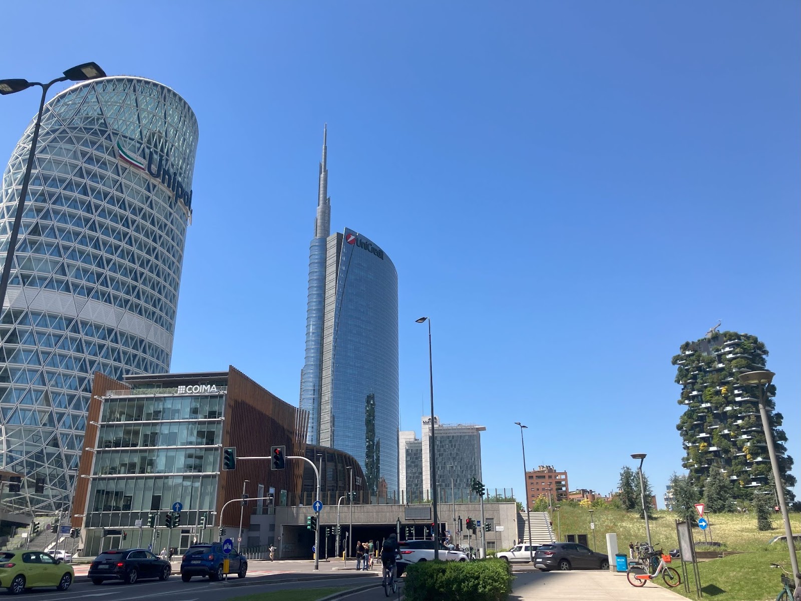 Itinerario de 3 días en Milán: la guía definitiva para tu viaje es img 75823 35 Porta Nuova | Milán | Italia